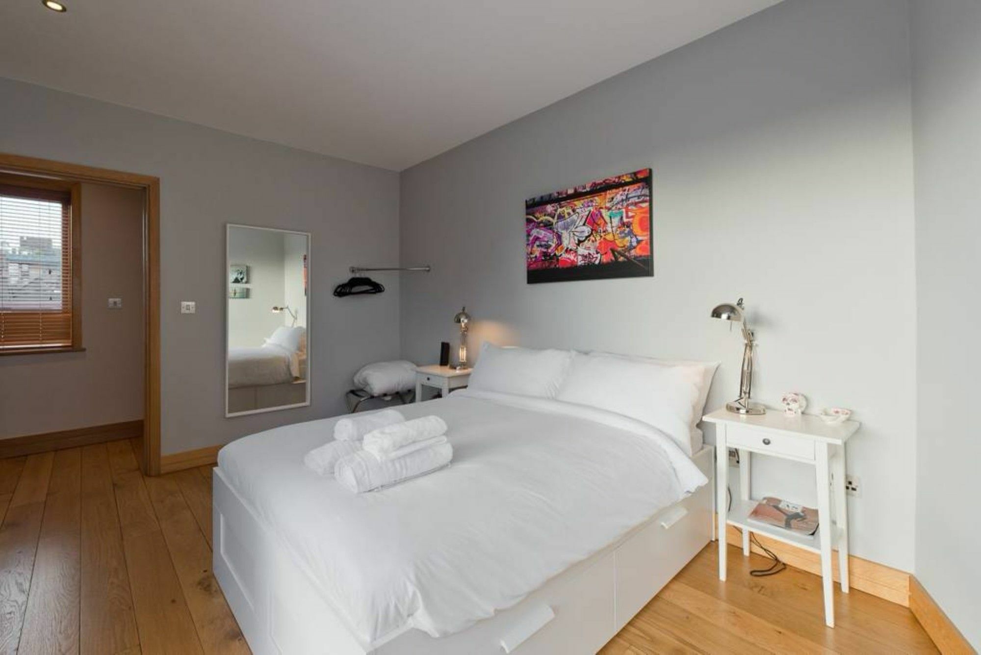 2 Bedroom City Centre Apartment With Patio Sleeps 6 Dublín Exterior foto