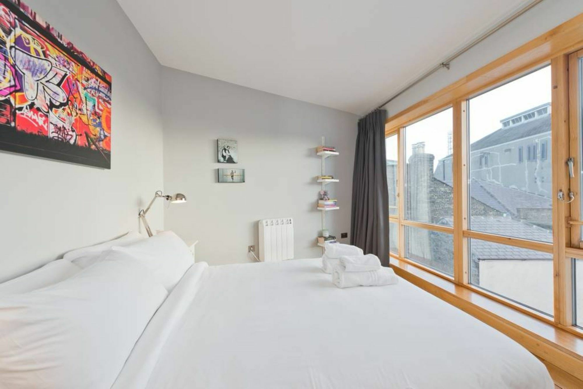 2 Bedroom City Centre Apartment With Patio Sleeps 6 Dublín Exterior foto